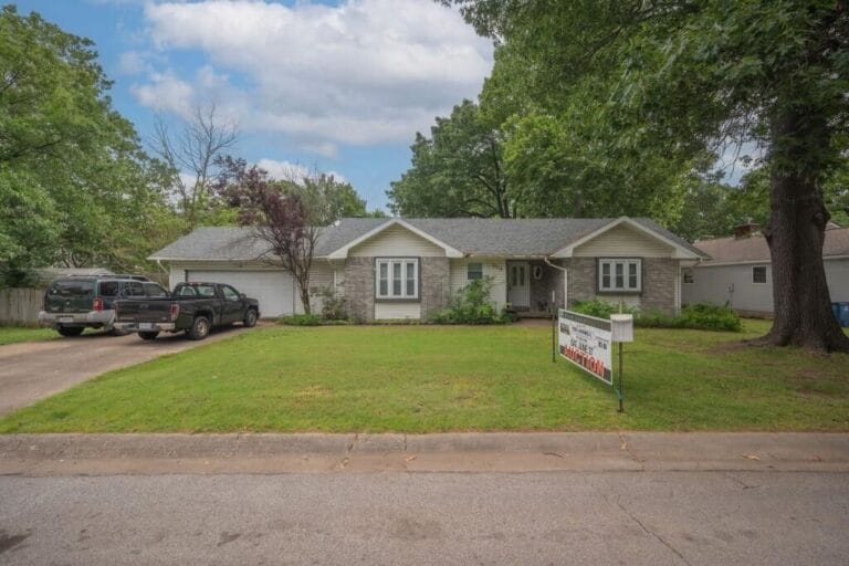 3518 Ridge Drive, Joplin MO